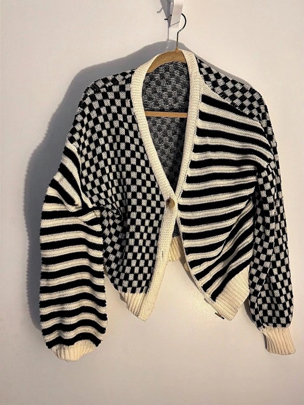Black & White Checkered Cardigan Like New